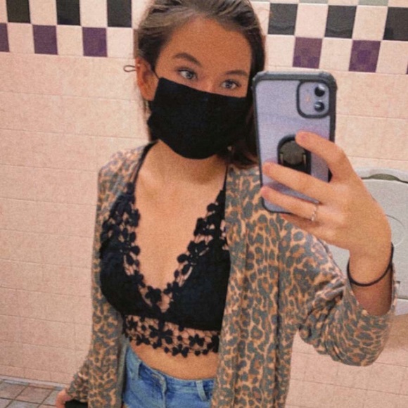 Hellooo, My Name's Brenda! ✨ - Picture 2 of 3